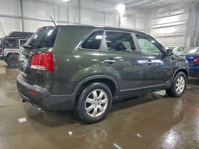 2013 Kia Sorento VIN 5XYKTDA69DG332111 COPART salvage auction — FRONT END, Mn - Cert Of Title-Prior Salvage, sold $925 on 2026-07-14 (photo 3)