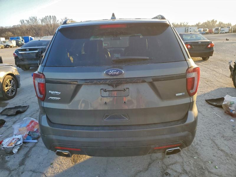 2017 Ford Explorer VIN 1FM5K8GT6HGB05946 COPART salvage auction — REAR END, Mo - Salvage Certificate Of Title, sold $100 on 2026-07-09 (photo 6)