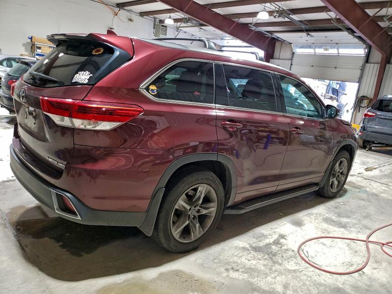 2018 Toyota Highlander VIN 5TDDZRFH2JS843771 COPART salvage auction — FRONT END, Pa - Certificate Of Salvage, sold $5,500 on 2026-07-31 (photo 3)