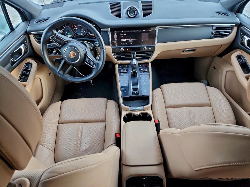 2022 Porsche Macan VIN WP1AA2A50NLB11062 COPART salvage auction — SIDE, Salvage Title, sold $38,000 on 2026-07-14 (photo 8)