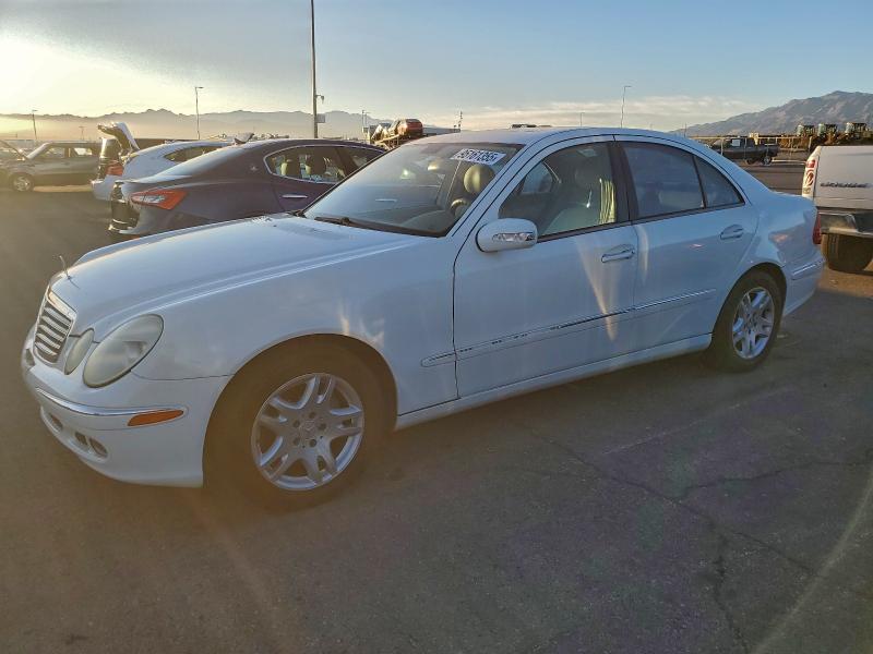 2006 Mercedes-benz E-class VIN WDBUF56J66A797062 COPART salvage auction — MINOR DENT/SCRATCHES, CA - CERTIFICATE OF TITLE, sold $425 on 2026-08-19 (photo 1)