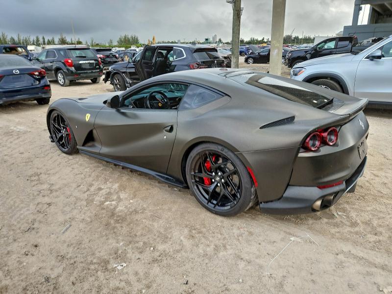 2018 Ferrari 812 superfast VIN ZFF83CLA6J0235697 COPART salvage auction — WATER/FLOOD, Fl - Cert Of Title-Slvg Rebld Flood, sold $169,000 on 2026-07-09 (photo 2)