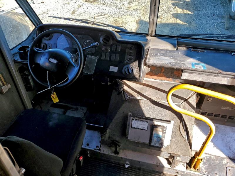 2009 Ford E-450 VIN 1FCLE49L79DA24854 COPART salvage auction — NORMAL WEAR, Al - Certificate Of Title, sold $6,000 on 2026-07-07 (photo 8)