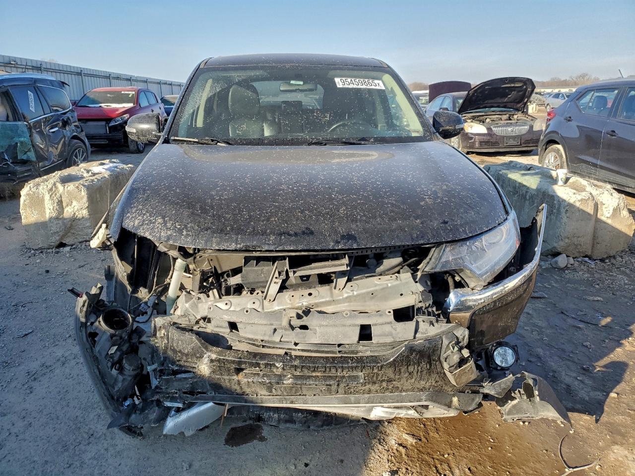 2019 Mitsubishi Outlander VIN JA4AZ3A36KZ044663 COPART salvage auction — Front End, MO - SALVAGE CERTIFICATE OF TITLE, sold $2,100 on 2026-07-07 (photo 5)