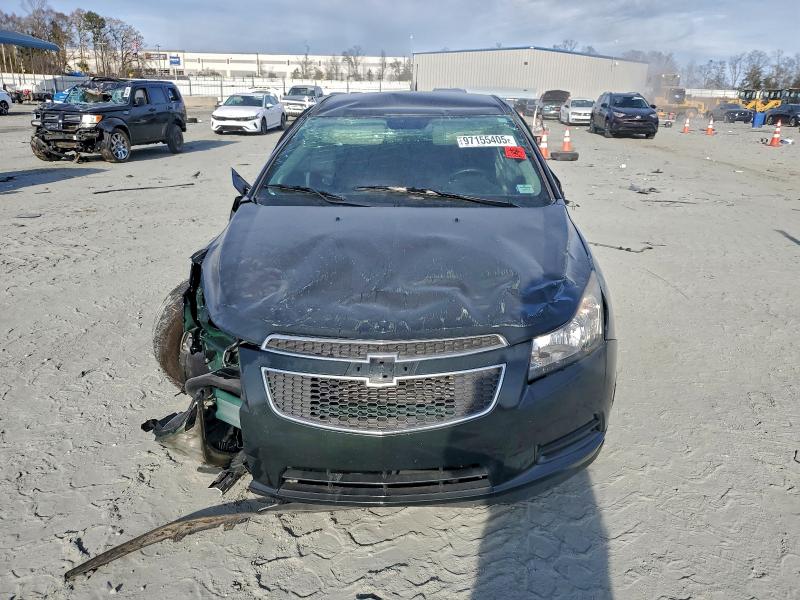 2014 Chevrolet Cruze VIN 1G1PC5SB6E7204343 COPART salvage auction — ROLLOVER, Sc - Cert Of Title-Salvage, sold $325 on 2026-08-03 (photo 5)