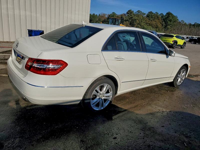 2010 Mercedes-benz E-klasse VIN WDDHF5GBXAA128947 COPART salvage auction — FRONT END, Sc - Cert Of Title-Salvage, sold $175 on 2026-08-03 (photo 3)