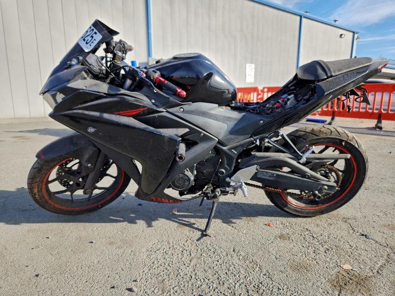 2015 Yamaha Yzf VIN MH3RH06Y3FK005768 COPART salvage auction — SIDE, Ca - Non-Repairable Vehicle Cert, sold $125 on 2026-08-20 (photo 3)
