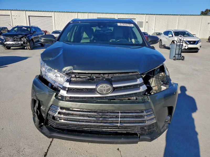 2017 Toyota Highlander VIN 5TDKZRFHXHS199390 COPART salvage auction — FRONT END, Sc - Cert Of Title-Salvage, sold $6,400 on 2026-07-11 (photo 5)