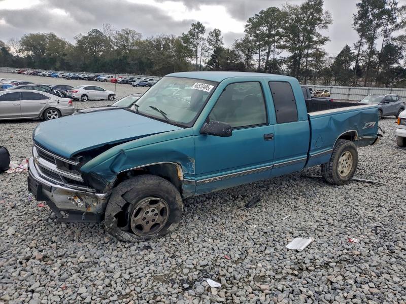 1997 Chevrolet Gmt-400 VIN 2GCEK19R7V1282091 — COPART salvage auction photo