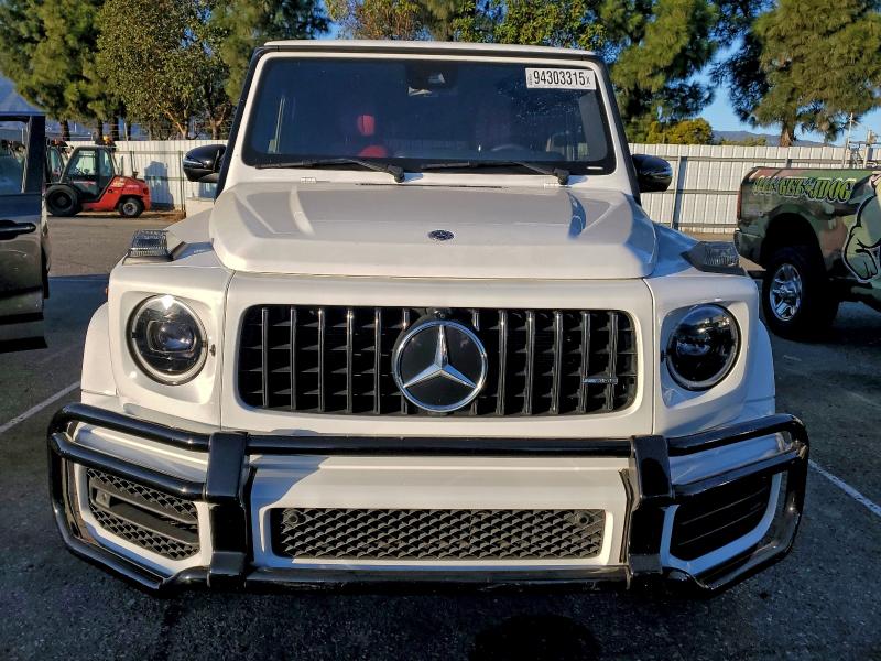 2021 Mercedes-benz G-class VIN W1NYC7HJ7MX410347 COPART salvage auction — MINOR DENT/SCRATCHES, Ca - Non-Repairable Vehicle Cert, sold $12,600 on 2026-07-09 (photo 5)