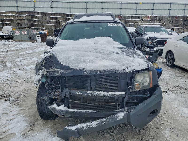 2012 Nissan Xterra VIN 5N1AN0NW8CC501896 COPART salvage auction — FRONT END, Ky - Cert Of Title-Salvage, sold $600 on 2026-07-02 (photo 5)