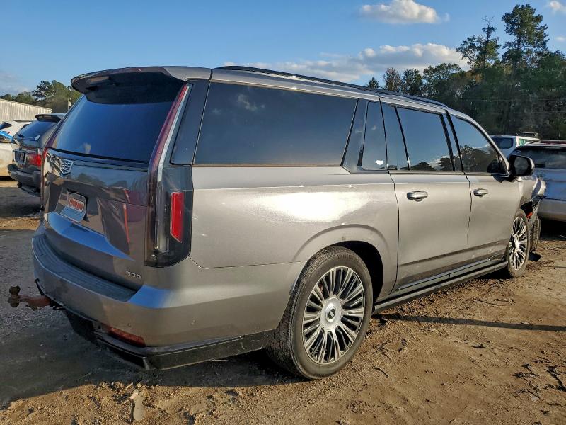 2022 Cadillac Escalade esv VIN 1GYS3RKL1NR135111 COPART salvage auction — FRONT END, LA - CERT OF TITLE-SALVAGE, sold $25,000 on 2026-07-17 (photo 3)