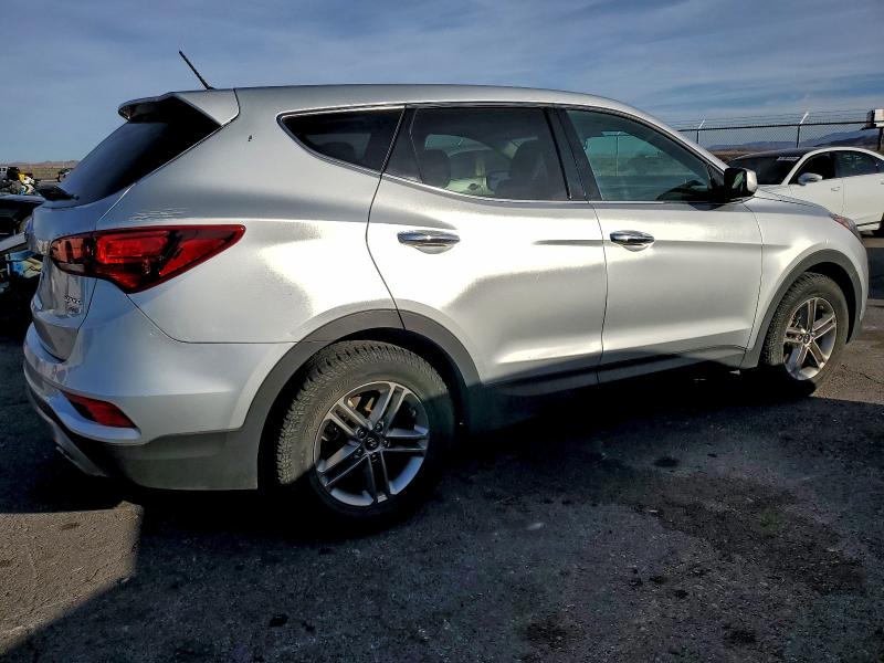 2018 Hyundai Santa fe VIN 5XYZTDLB0JG568764 COPART salvage auction — MINOR DENT/SCRATCHES, Nv -, sold $725 on 2026-07-29 (photo 3)
