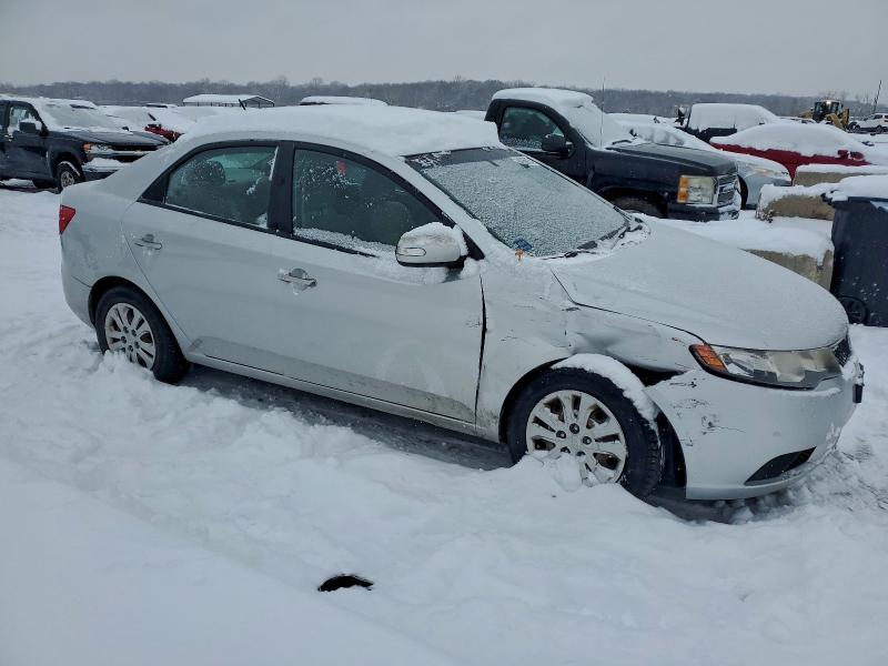 2010 Kia Forte VIN KNAFU4A27A5235647 COPART salvage auction — FRONT END, KS - CERT OF TITLE-SALVAGE, sold $475 on 2026-07-14 (photo 4)