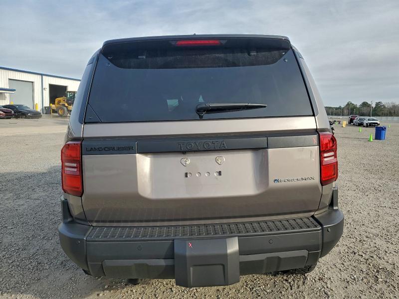 2025 Toyota Land cruiser VIN JTEABFAJ8SK023361 COPART salvage auction — Front End, NC - DEALER ONLY SALVAGE TITLE, sold $29,500 on 2026-05-14 (photo 6)