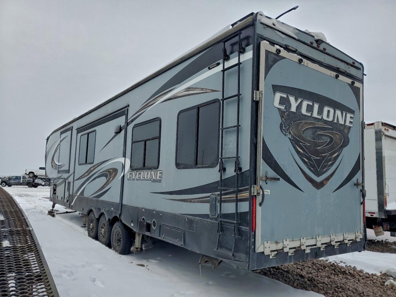 2017 Heartland rvs VIN 5SFCG4434HE326447 COPART salvage auction — Side, MN - CERTIFICATE OF TITLE, sold $8,800 on 2026-05-28 (photo 3)