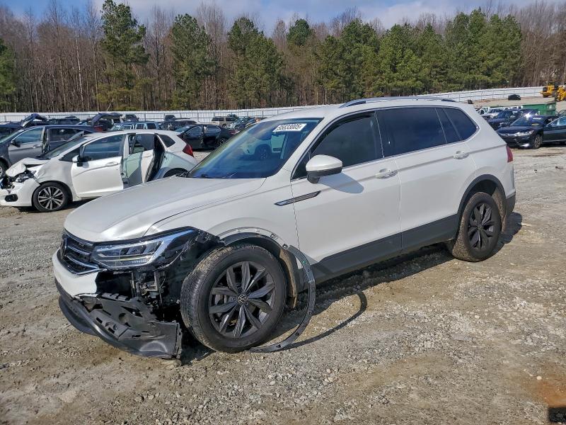 2023 Volkswagen Tiguan VIN 3VV3B7AX7PM075489 — COPART salvage auction photo