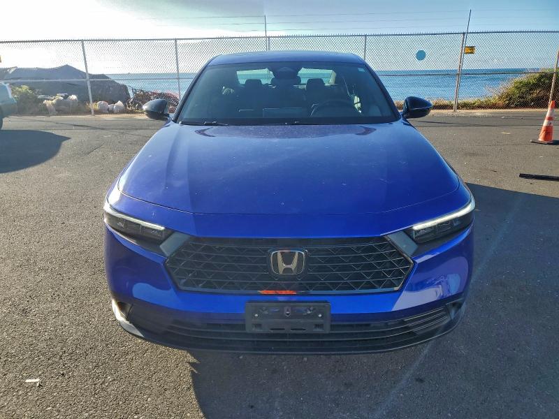2024 Honda Accord VIN 1HGCY2F56RA095838 COPART salvage auction — BURN, Hi - Certificate Of Salvage, sold $11,100 on 2026-07-27 (photo 5)