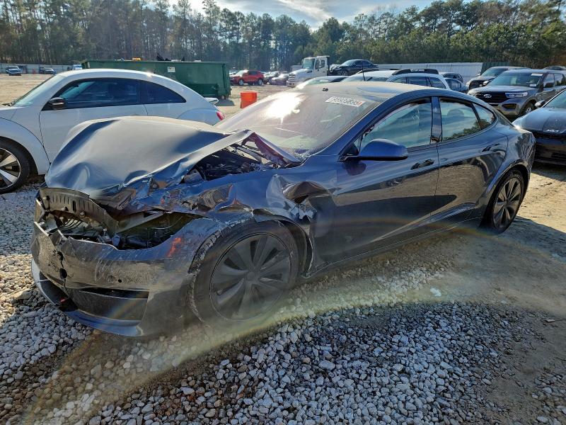 2022 Tesla Model s VIN 5YJSA1E57NF486122 — COPART salvage auction photo