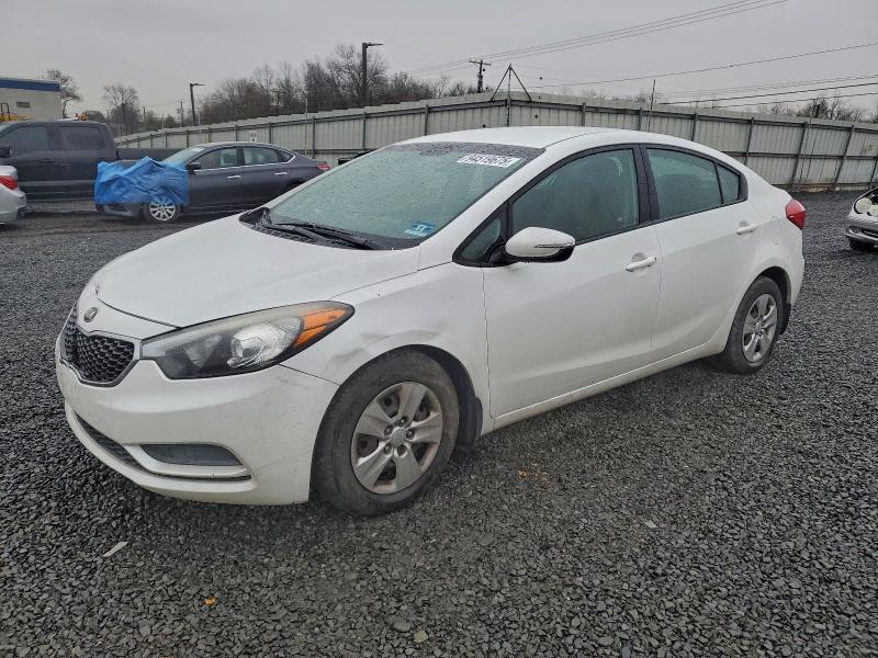 2015 Kia Forte VIN KNAFX4A64F5347131 COPART salvage auction — MECHANICAL, Nj - Cert Of Title-Salvage, sold $650 on 2026-07-28 (photo 1)