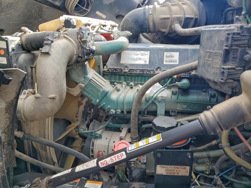 2021 Volvo Vnr VIN 4V4WC9EH8MN284611 COPART salvage auction — ROLLOVER, Ga - Cert Of Title-Salvage, sold $8,200 on 2026-07-23 (photo 7)