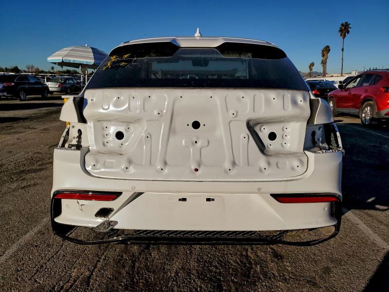 2025 Genesis Gv80 VIN KMUJBESC8SU248184 COPART salvage auction — Vandalized, CA - SALVAGE CERTIFICATE, sold $16,000 on 2026-01-16 (photo 6)
