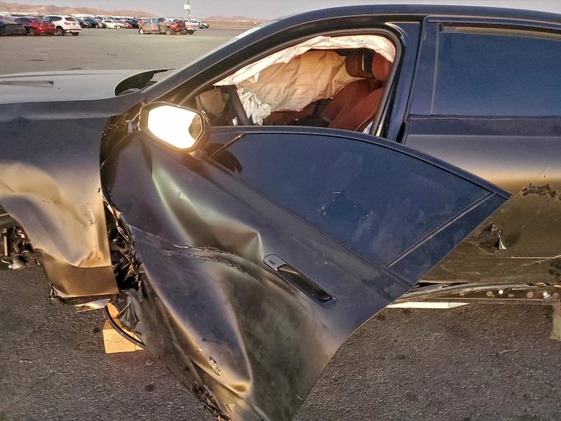 2025 BMW I7 VIN WBY43EJ08SCU94256 COPART salvage auction — Unknown, NV - SALVAGE TITLE, sold $15,100 on 2026-03-11 (photo 7)