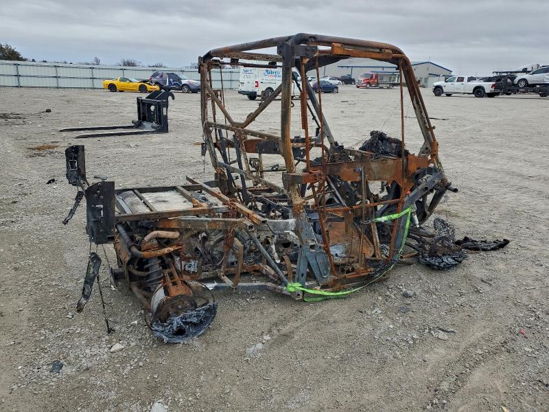2020 Can-am Defender VIN 3JBUKAX43LK000519 COPART salvage auction — BURN, Ky - Bill Of Sale/Part Only/No Titl, sold $1 on 2026-07-30 (photo 3)
