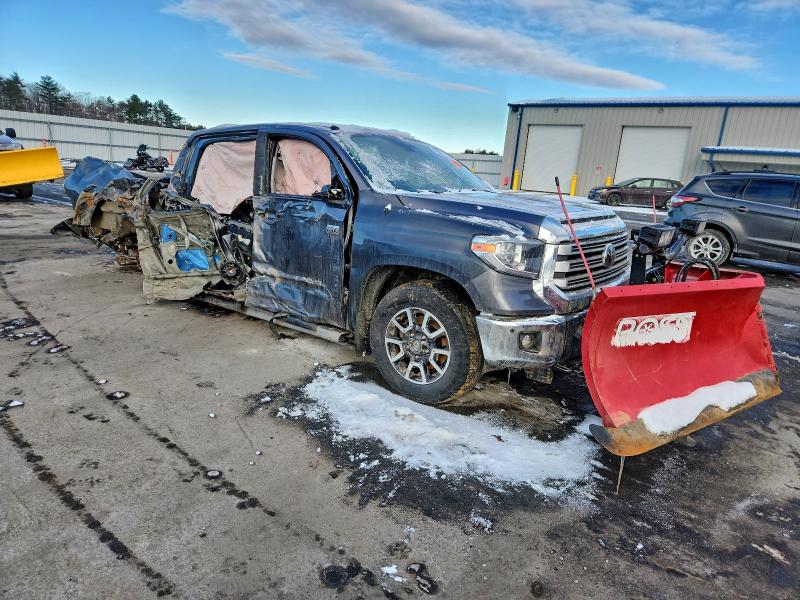 2019 Toyota Tundra VIN 5TFHY5F15KX825051 COPART salvage auction — ROLLOVER, ME - CERT OF TITLE-SALVAGE COLLISIO, sold $100 on 2026-07-31 (photo 4)