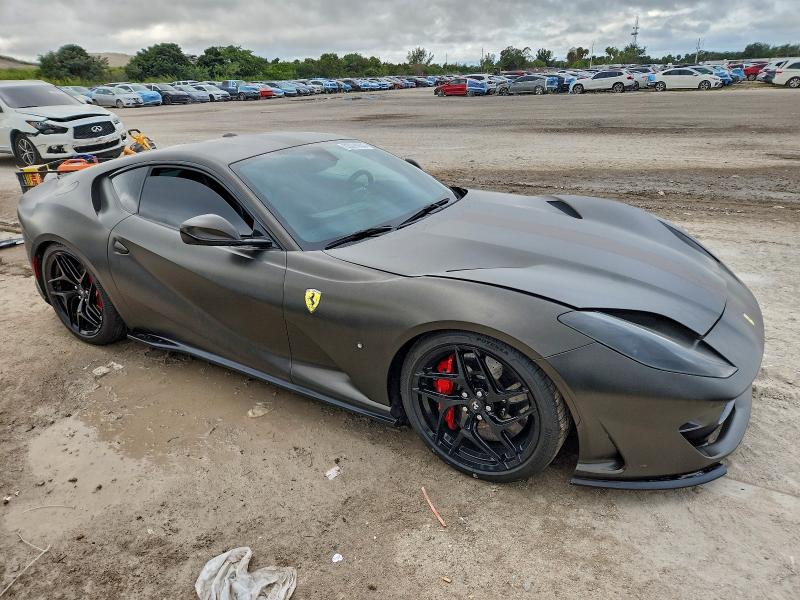 2018 Ferrari 812 superfast VIN ZFF83CLA6J0235697 COPART salvage auction — WATER/FLOOD, Fl - Cert Of Title-Slvg Rebld Flood, sold $169,000 on 2026-07-09 (photo 4)