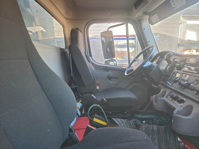 2024 Freigliner VIN 3ALACWFC2RDVB1021 COPART salvage auction — FRONT END, TX - SALVAGE VEHICLE TITLE, sold $1,150 on 2026-07-29 (photo 6)