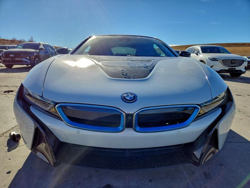 2019 BMW I8 VIN WBY2Z4C53K7D08434 COPART salvage auction — Side, CO - PUBLIC - SALVAGE TITLE, sold $36,000 on 2026-01-19 (photo 5)