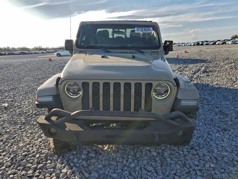 2022 Jeep Gladiator VIN 1C6JJTAM1NL170594 COPART salvage auction — ALL OVER, Fl - Certificate Of Destruction, sold $11,900 on 2026-07-02 (photo 5)