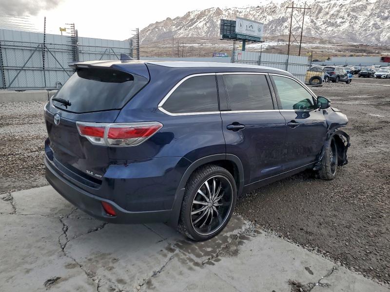 2016 Toyota Highlander VIN 5TDJKRFH8GS236919 COPART salvage auction — FRONT END, Ut - Salvage Certificate, sold $275 on 2026-07-20 (photo 3)