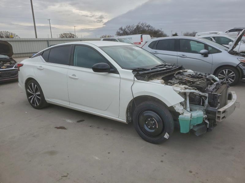 2020 Nissan Altima VIN 1N4BL4CV6LC254657 COPART salvage auction — FRONT END, Tx - Salvage Vehicle Title, sold $2,350 on 2026-07-02 (photo 4)