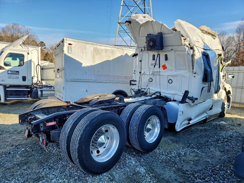 2024 Western star/auto car VIN 3BHJBZDR2RDVK0881 COPART salvage auction — ROLLOVER, WV - SALVAGE CERTIFICATE, sold $46,500 on 2026-10-01 (photo 4)