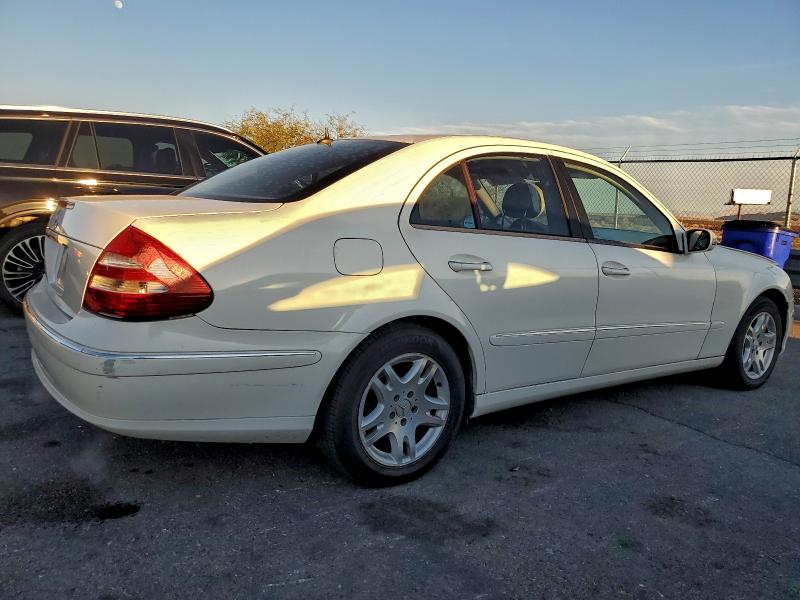 2006 Mercedes-benz E-class VIN WDBUF56J66A797062 COPART salvage auction — MINOR DENT/SCRATCHES, CA - CERTIFICATE OF TITLE, sold $425 on 2026-08-19 (photo 3)