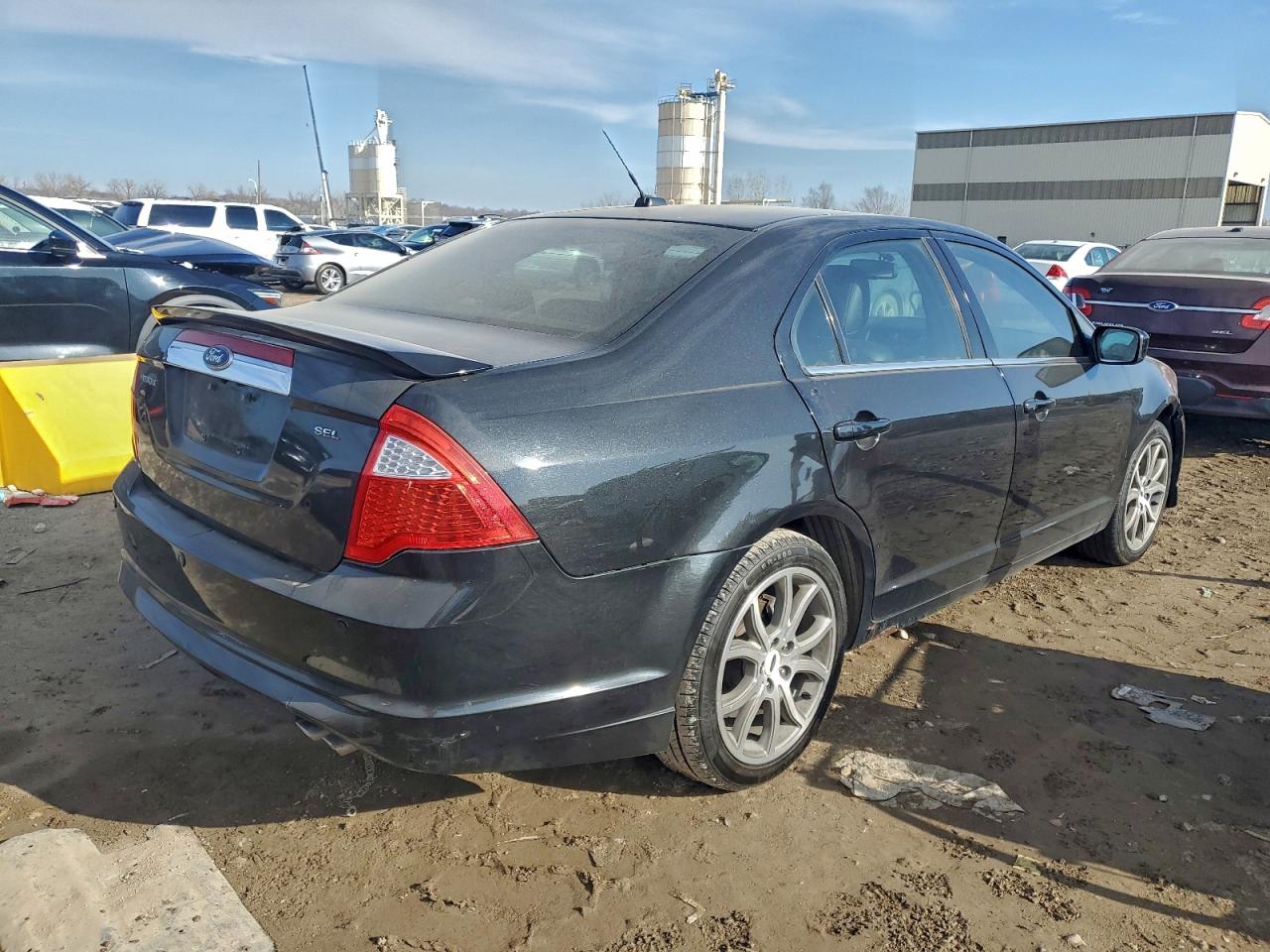 2010 Ford Fusion VIN 3FAHP0JA2AR388409 COPART salvage auction — Front End, KS - CERT OF TITLE-SALVAGE, sold $500 on 2026-07-09 (photo 3)