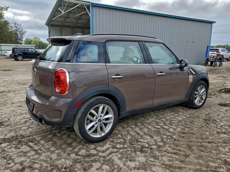 2013 Mini Cooper VIN WMWZC3C54DWP21302 COPART salvage auction — MINOR DENT/SCRATCHES, IL - CERTIFICATE OF TITLE, sold $1,700 on 2026-07-24 (photo 3)
