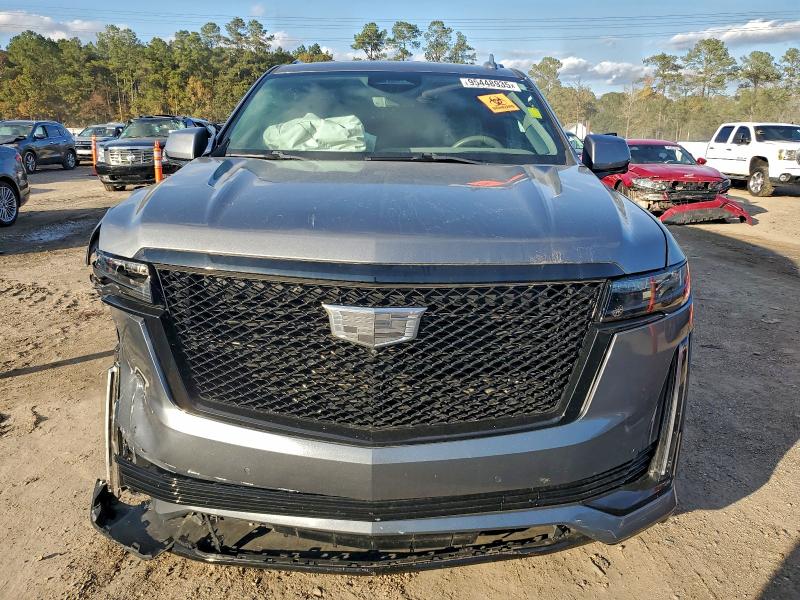 2022 Cadillac Escalade esv VIN 1GYS3RKL1NR135111 COPART salvage auction — FRONT END, LA - CERT OF TITLE-SALVAGE, sold $25,000 on 2026-07-17 (photo 5)