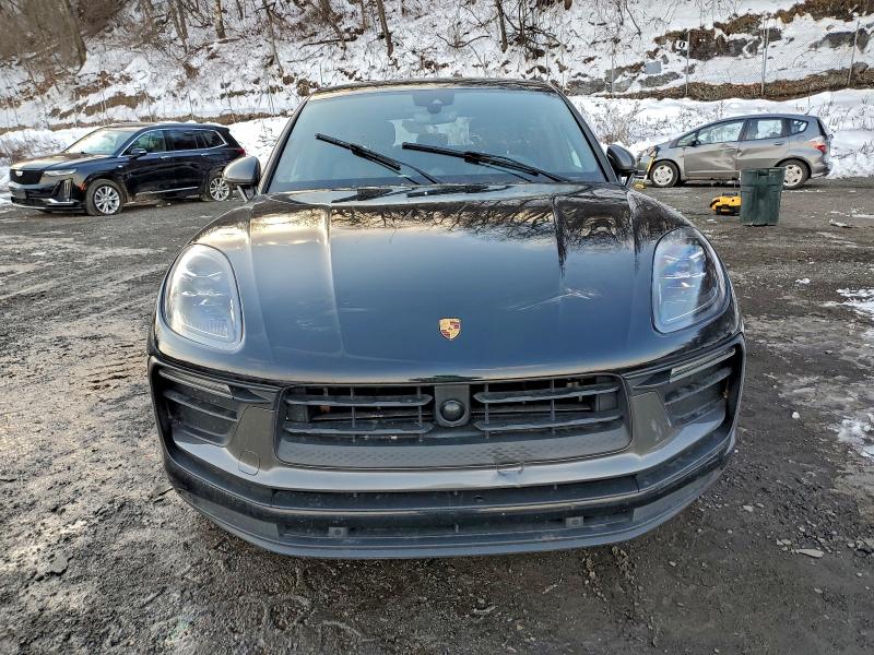 2024 Porsche Macan VIN WP1AA2A54RLB05299 COPART salvage auction — REAR END, Ny - Cert Of Title-Salvage, sold $18,400 on 2026-08-10 (photo 5)