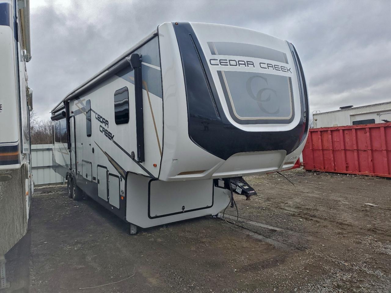 2022 Forest River Forest Riv VIN 4X4FCRP21NS229323 — COPART salvage auction photo