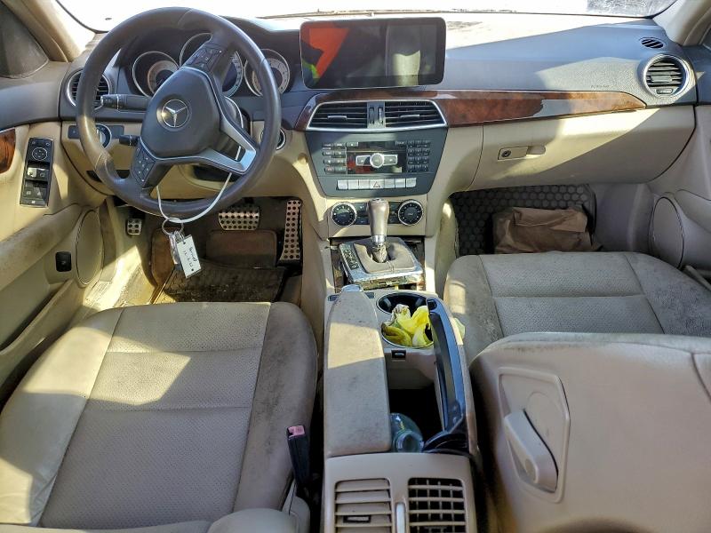 2013 Mercedes-benz C class VIN WDDGF4HB0DR264367 COPART salvage auction — WATER/FLOOD, Ga - Cert Of Title-Flood Salvage, sold $425 on 2026-08-20 (photo 8)