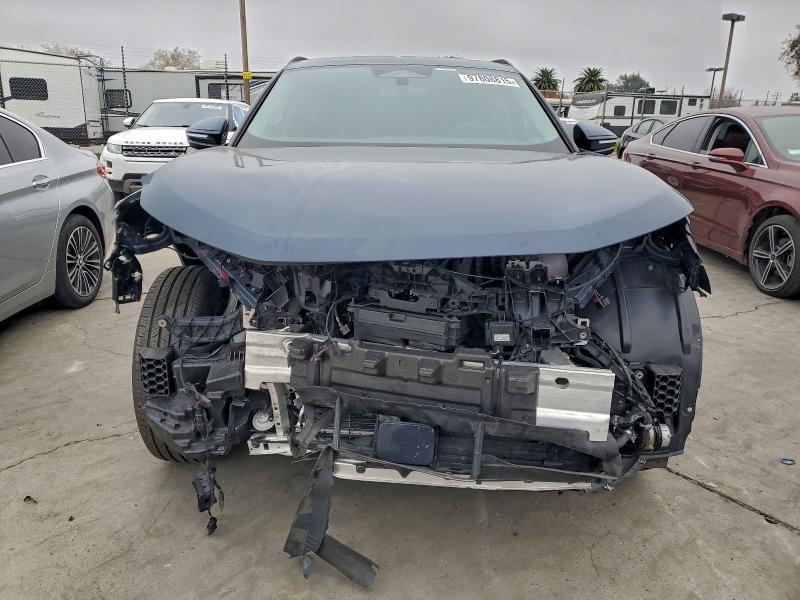 2025 Audi Q6 e-tron VIN WA122BGF5SA022222 COPART salvage auction — FRONT END, Tx - Dis/Dlr/Exp Only Clean Title, sold $13,700 on 2026-07-13 (photo 5)