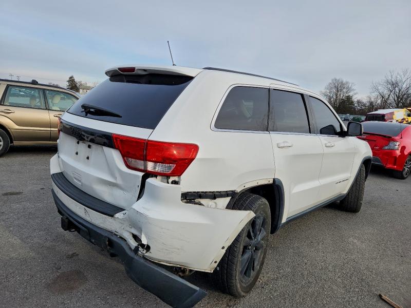 2013 Jeep Grand cherokee VIN 1C4RJFAG0DC580860 COPART salvage auction — REAR END, ID - SALVAGE CERTIFICATE OF TITLE, sold $625 on 2026-07-02 (photo 3)