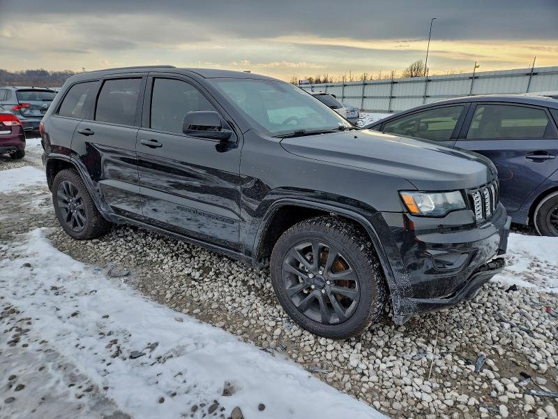 2019 Jeep Grand cherokee VIN 1C4RJEAG3KC597580 COPART salvage auction — REAR END, Il - Salvage Certificate, sold $3,050 on 2026-08-10 (photo 4)