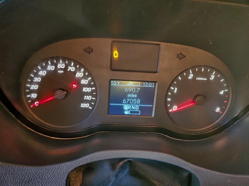 2019 Mercedes-benz Sprinter VIN WD4PF0CDXKT004656 COPART salvage auction — SIDE, Tx - Certificate Of Title, sold $8,300 on 2026-09-03 (photo 9)