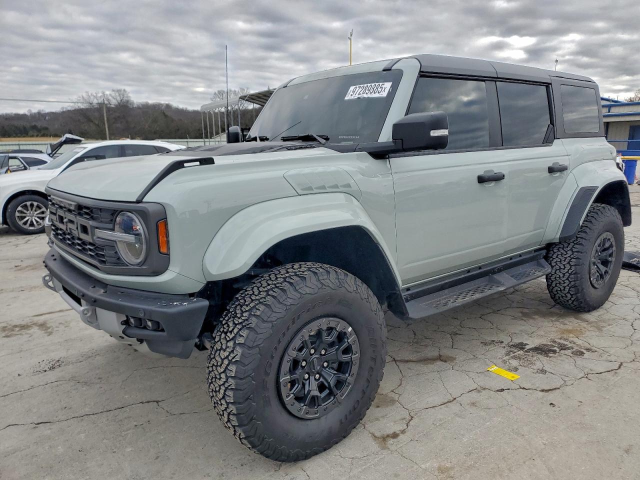 2024 Ford Bronco VIN 1FMEE0RR5RLA40266 COPART salvage auction — Minor Dent/Scratches, TN - SALVAGE CERTIFICATE, sold $55,500 on 2026-06-29 (photo 1)