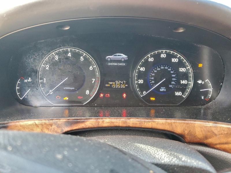 2011 Hyundai Equus VIN KMHGH4JF2BU029976 COPART salvage auction — SIDE, GA - CERT OF TITLE-SALVAGE, sold $625 on 2026-07-02 (photo 9)