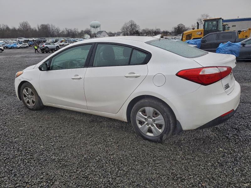 2015 Kia Forte VIN KNAFX4A64F5347131 COPART salvage auction — MECHANICAL, Nj - Cert Of Title-Salvage, sold $650 on 2026-07-28 (photo 2)